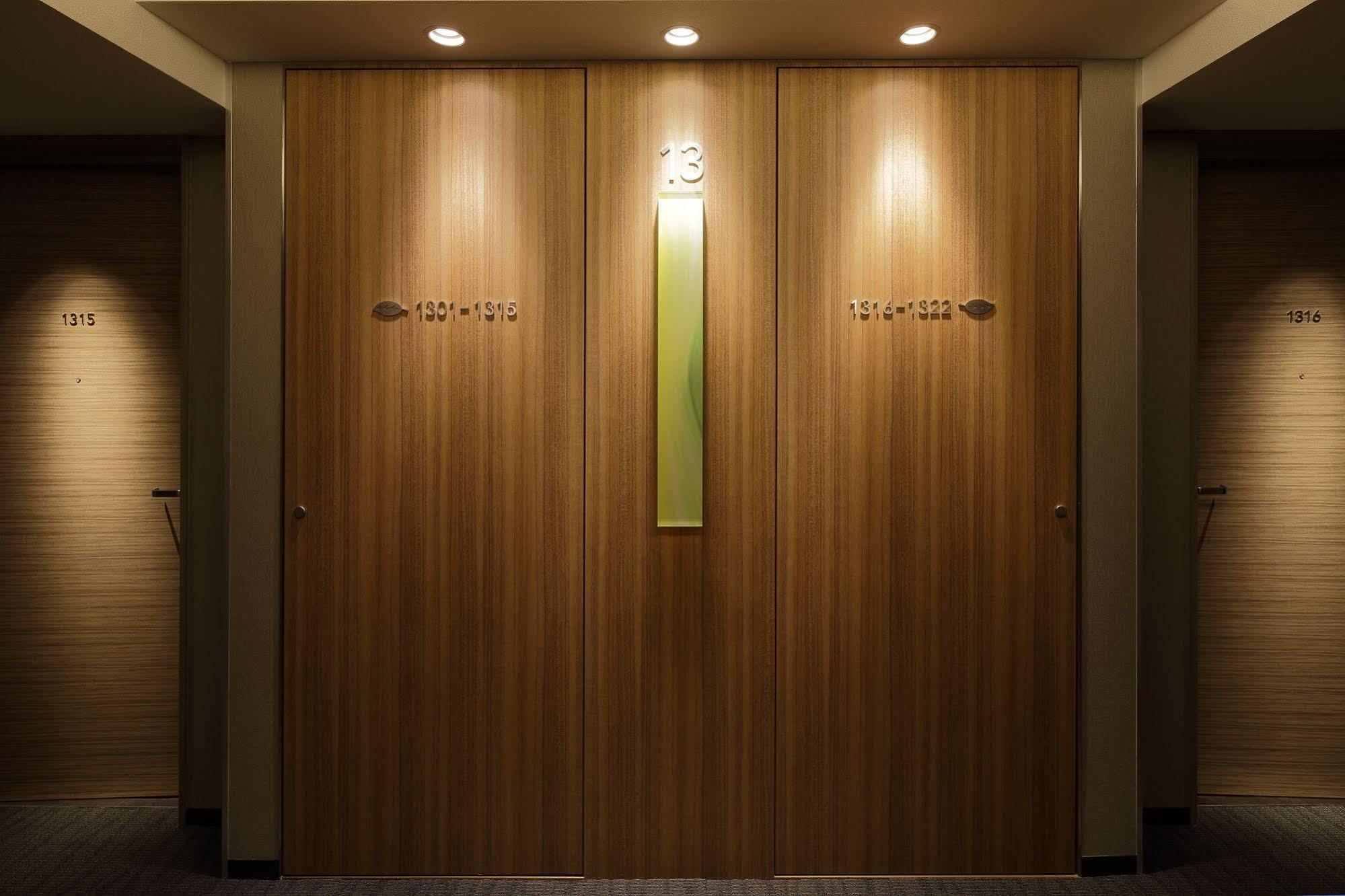 Hotel Via Shinkansen-guchi 3*